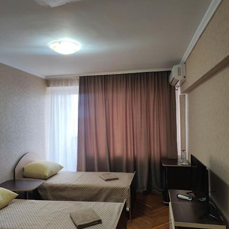 Hotel Prietenia Bender Eksteriør bilde