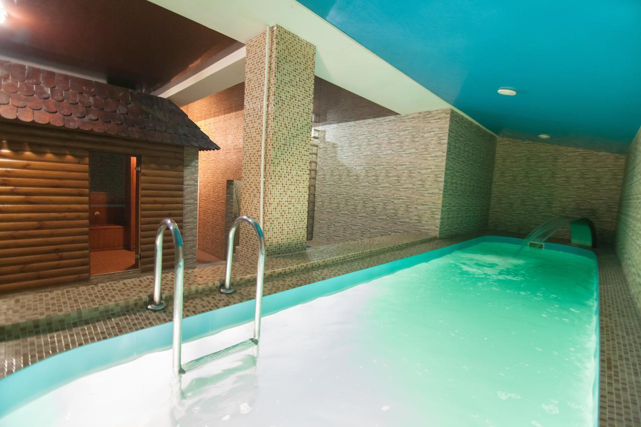 Hotel Prietenia Bender Eksteriør bilde